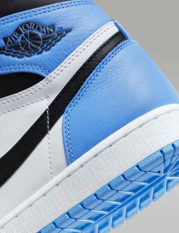 Air Jordan 1 High OG 'University Blue'