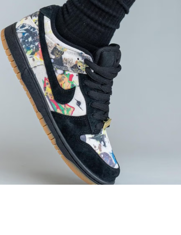 Nike SB Dunk Low Supreme Rammellzee