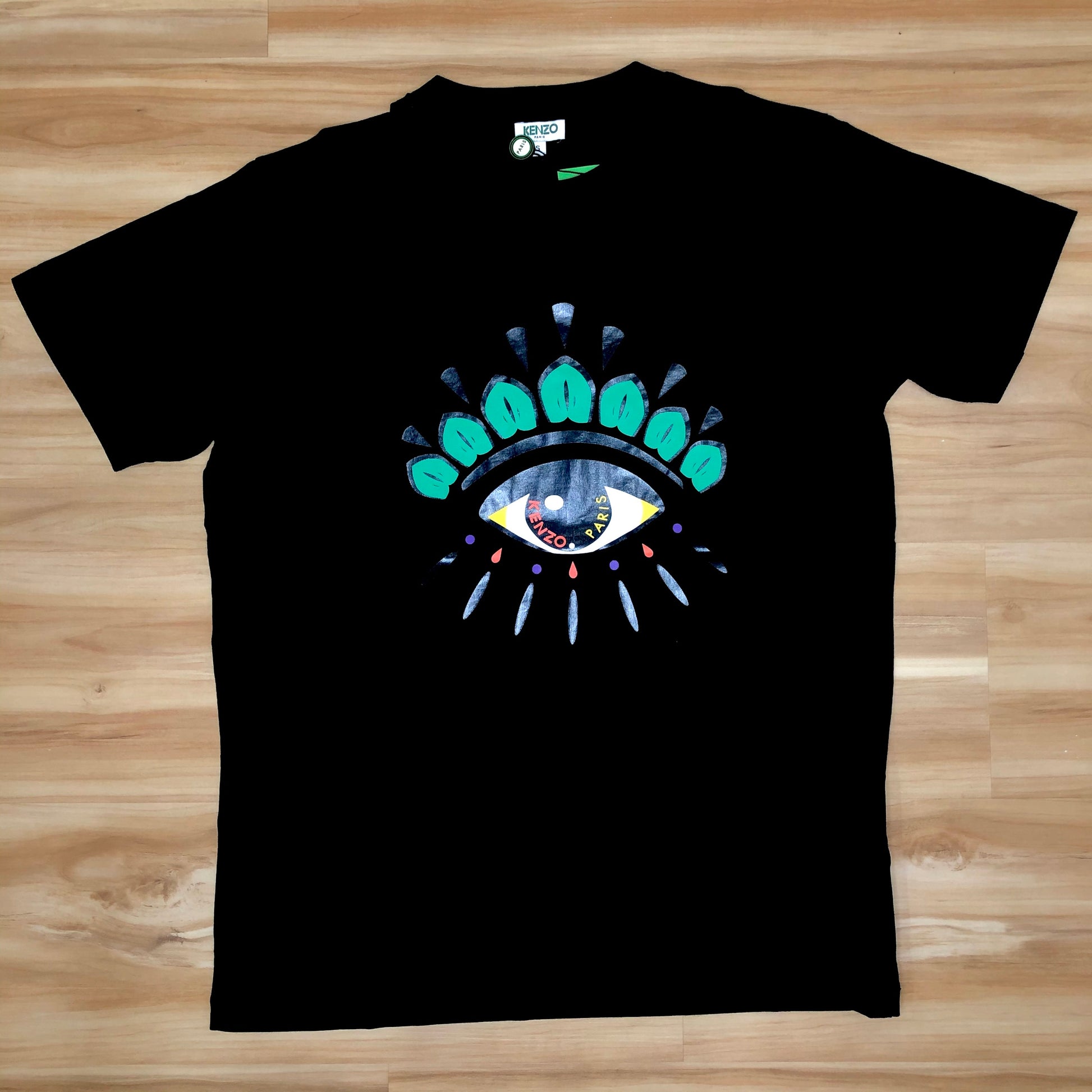 Kenzo Green Eye Logo Holiday Edition T-Shirt - Shop Streetwear, Sneakers, Slippers and Gifts online | Malaysia - The Factory KL