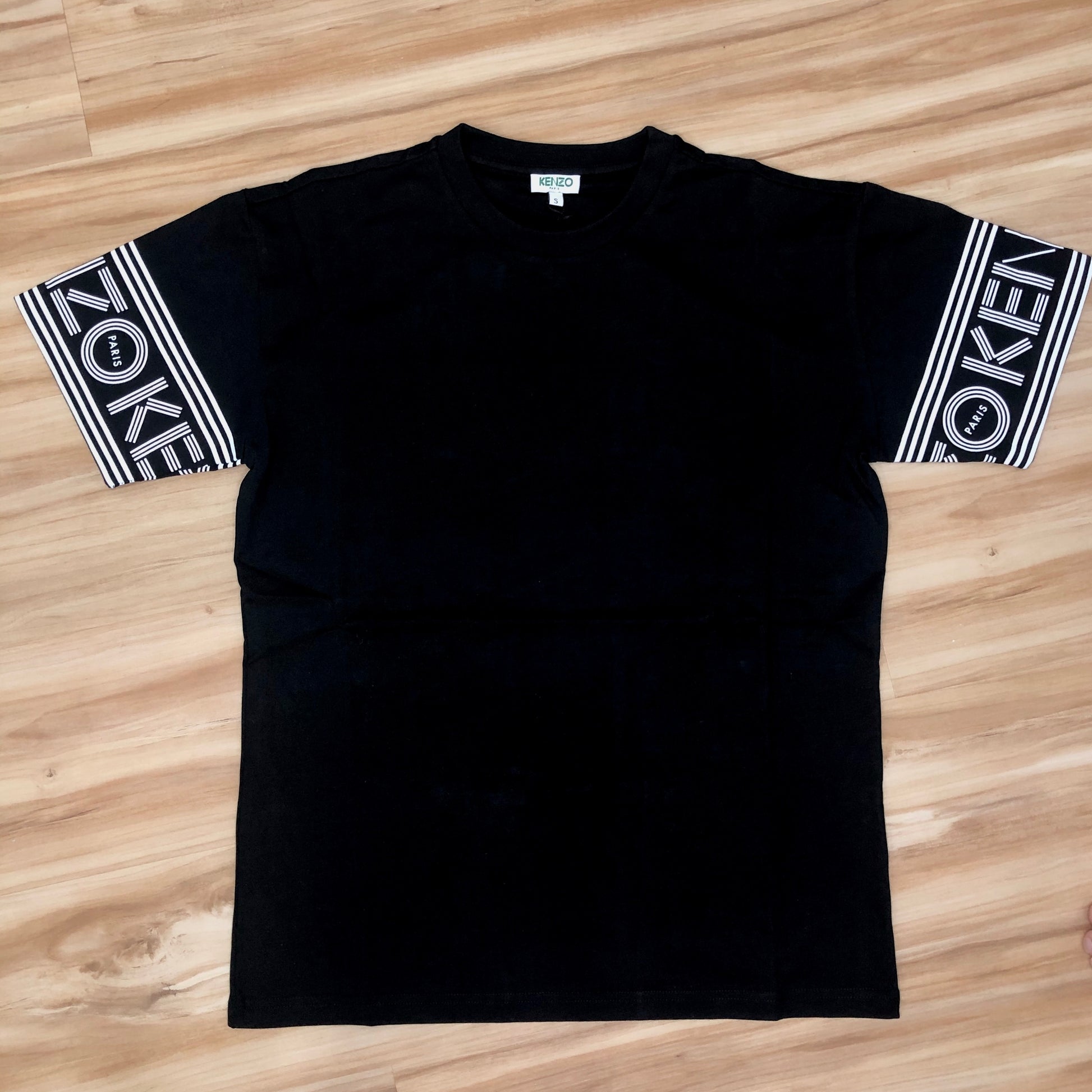 Kenzo Sleeve Print Logo T-Shirt (Black) โ The Factory KL