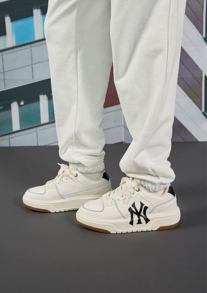 Mlb Chunky Liner New York Yankees Sneakers in Lagos Island (Eko