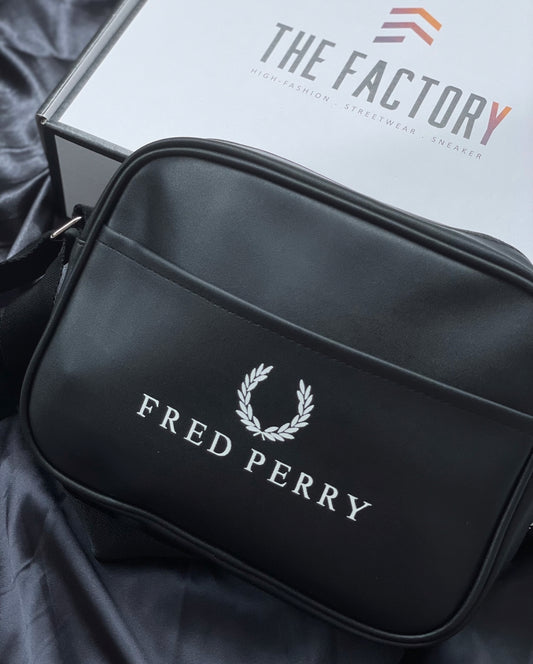 Fred Perry Leather Crossbody Bag (Black)